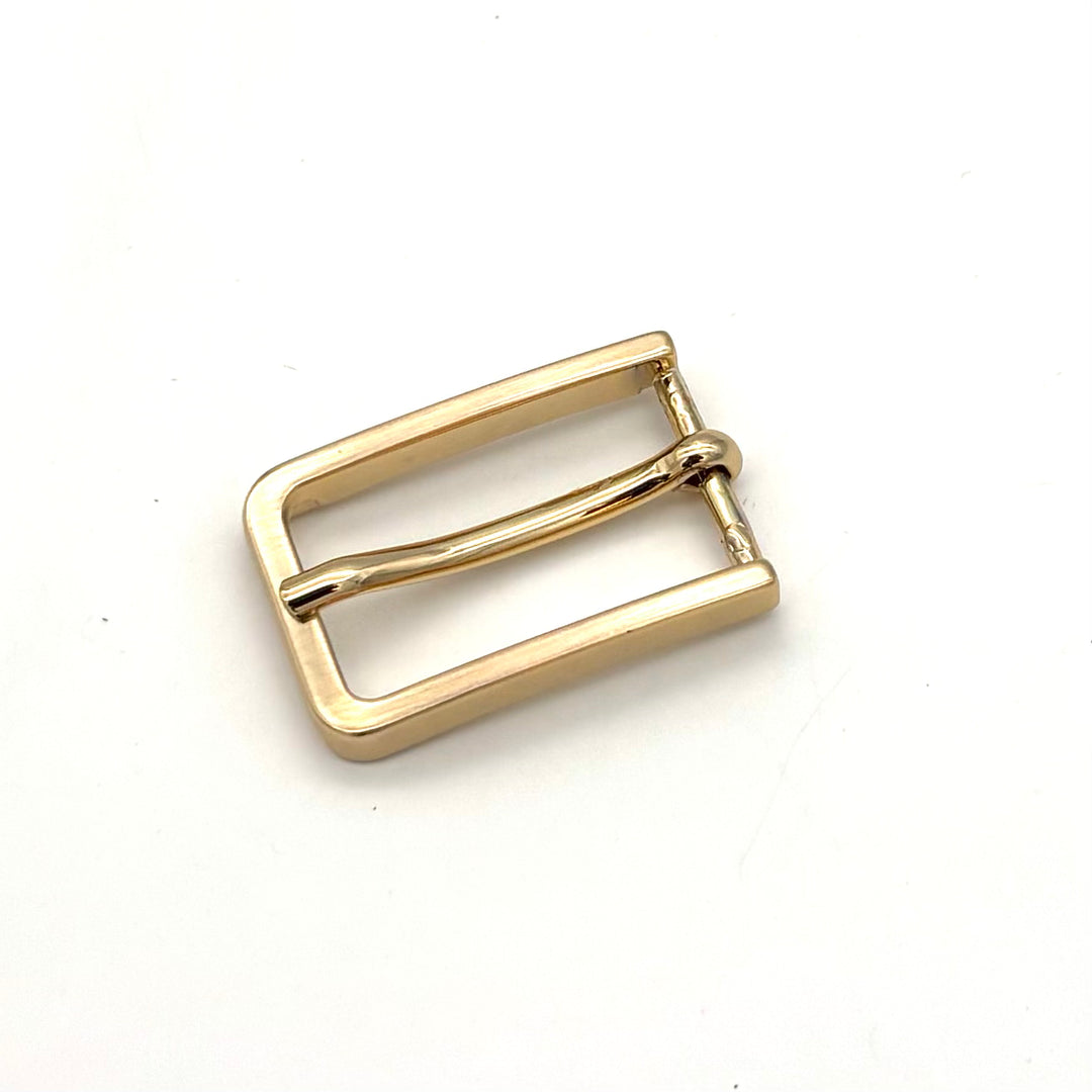 Dornschließe 20 mm Gold satiniert offene Wechselschließe für 20 mm Druckknopfgürtel Vorderansicht