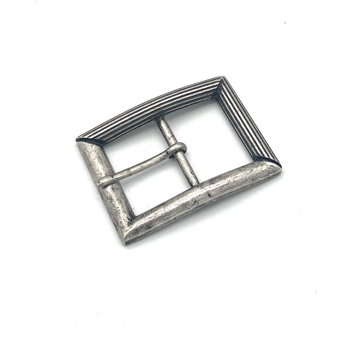 Geschlossene Dornschließe 30mm in Altsilber