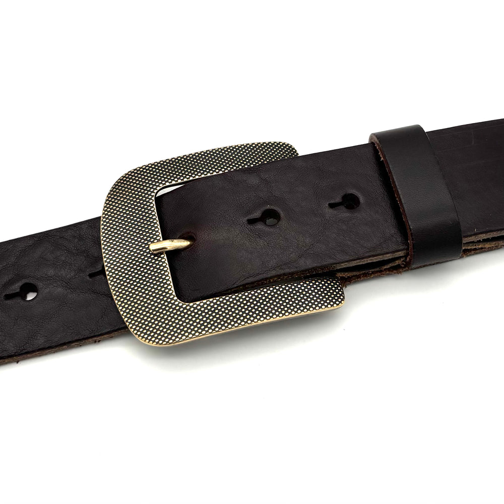 Detailansicht der Dornschließe 40 mm in Altgold matt aus Zinkdruckguss