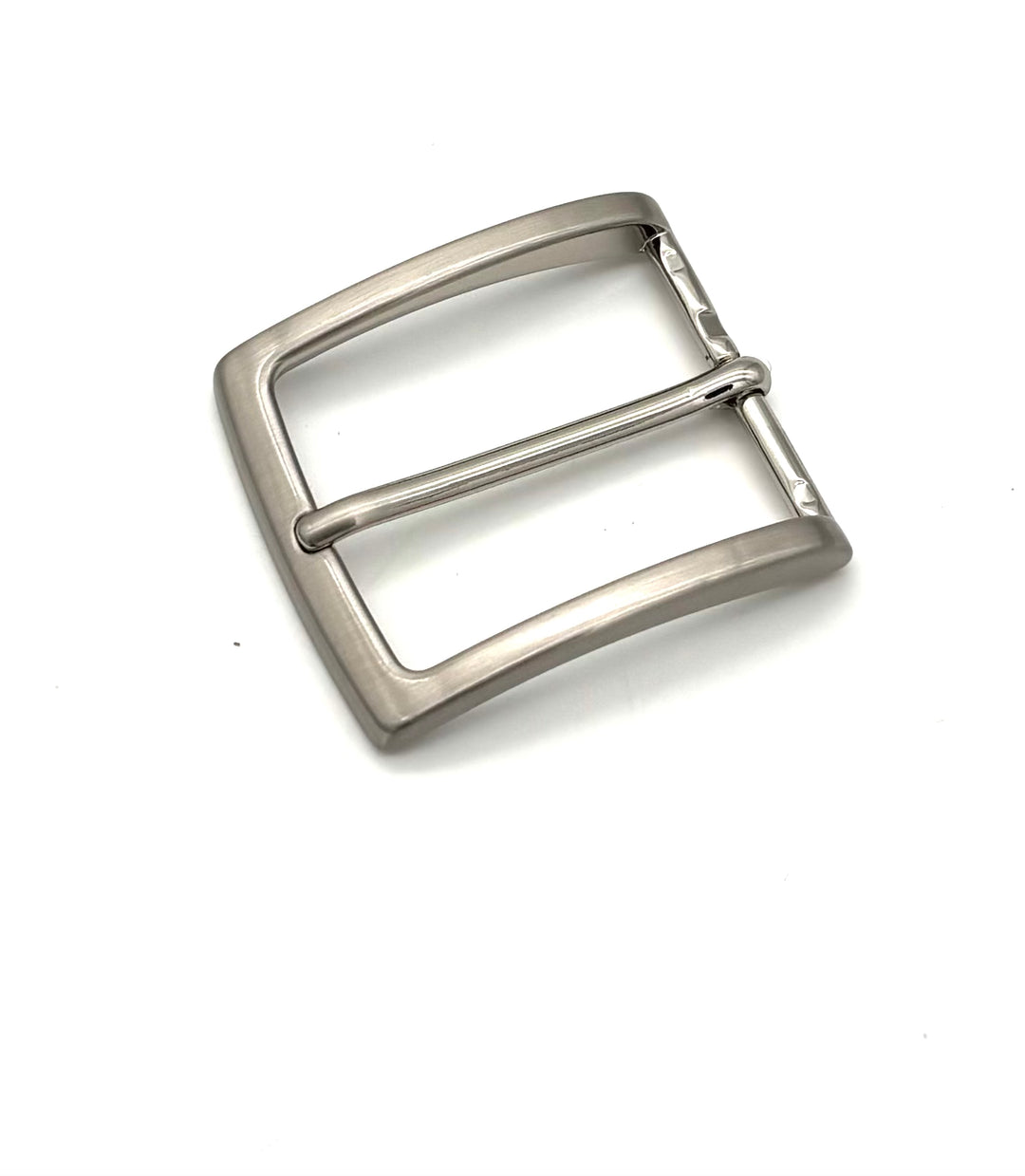Dornschließe 40 mm Edelstahl satiniert aus massivem Messing für 40 mm Druckknopfgürtel Vorderansicht