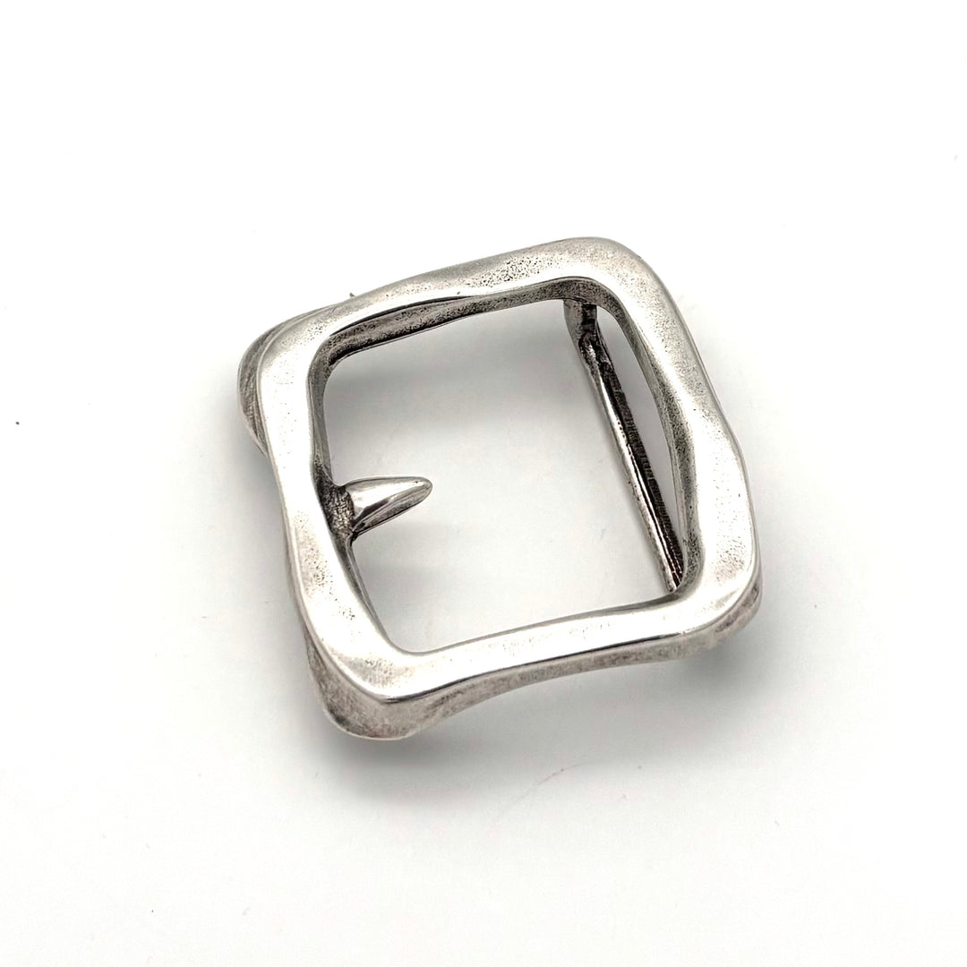 Gürtelschließe Buckle 40 mm in Silber, teilweise geschwärzt für Druckknopfgürtel – Frontansicht