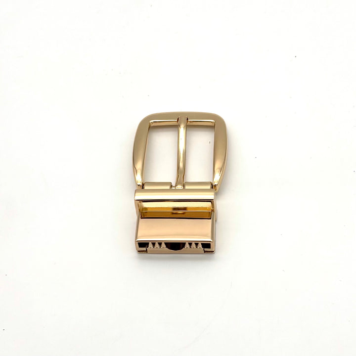 Detailansicht Klemmschließe 30 mm Gold glänzend aus Zinkdruckguss mit Metallschlaufe für Ledergürtel
