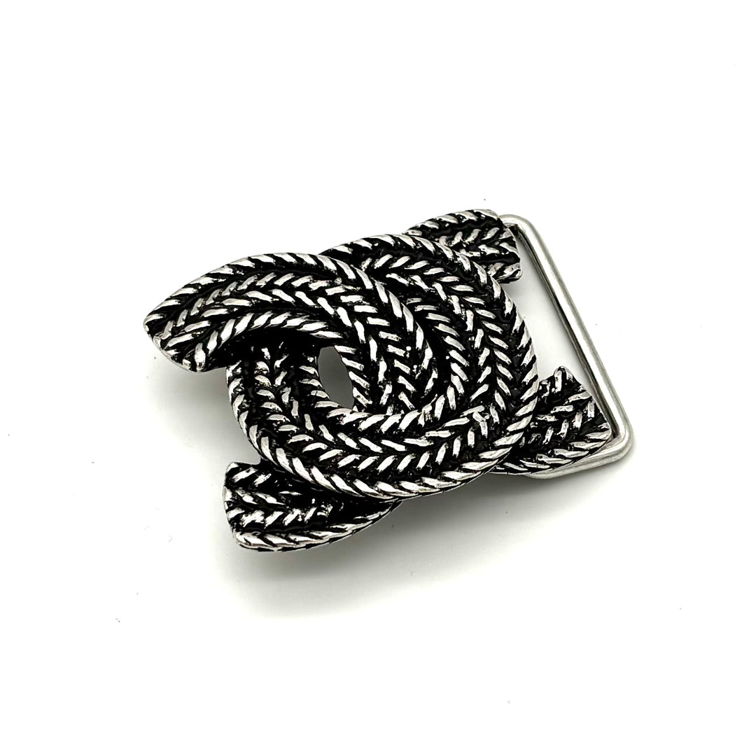 Knoten Buckle 40mm Silber mit verschlungenem Motiv